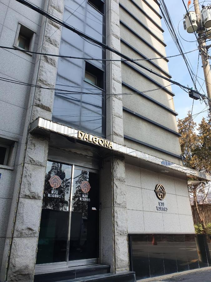 Dalgona Guesthouse Seoul Exterior photo